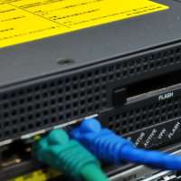 جلوگیری از تغییرات همزمان در تجهیزات Cisco با Configuration Lock