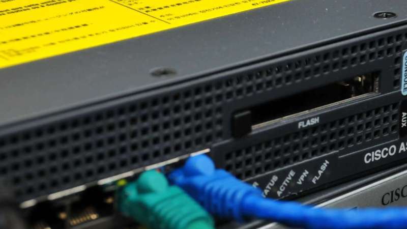 اجرای خودکار دستور در Cisco با IP SLA، Track و EEM