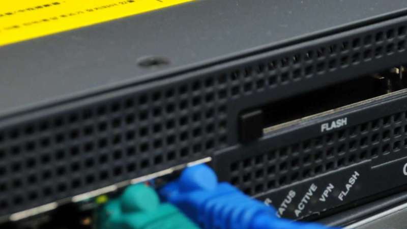 مقابله با SYN Flood در روتر Cisco با TCP Intercept