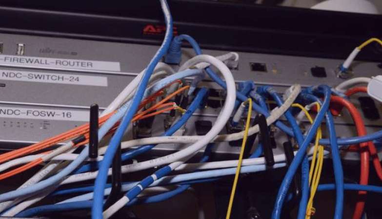 OSPF Summarization و Route Filtering؛ کوچک کردن جدول بدون کور کردن مسیر